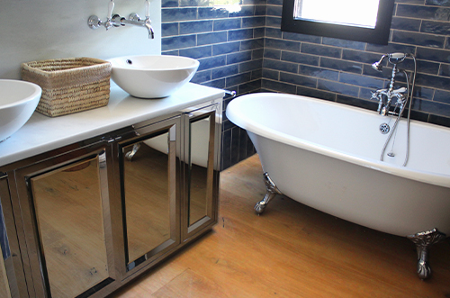 Baño en madera